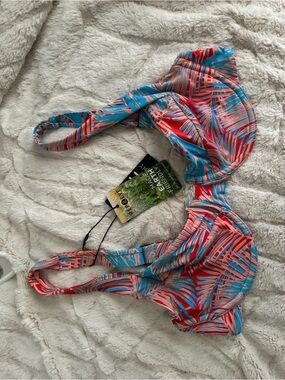 Tropical Print Bikini Top Vetchy